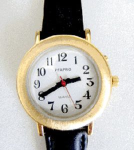 Montre parlante femme, dorée La montre parlante
